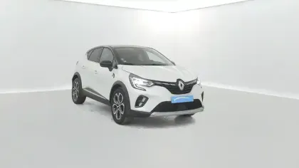 Photo 15 Renault Captur  E-Tech Plug-in 160