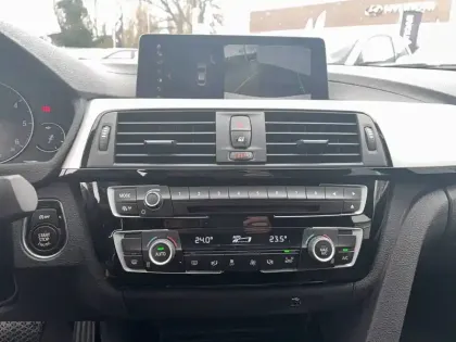 Photo 41 BMW Serie 4 Gran Coupé 420d xDrive 190 ch BVA8