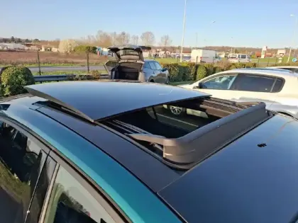 Photo 46 Peugeot 308  Hybrid 145 e-DCS6