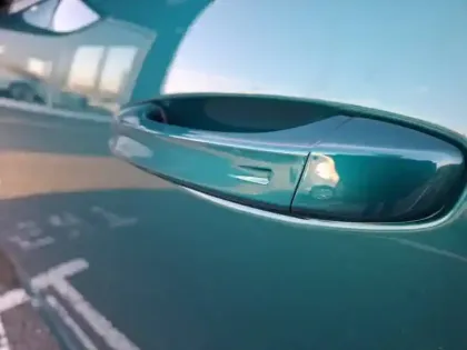 Photo 47 Peugeot 308  Hybrid 145 e-DCS6