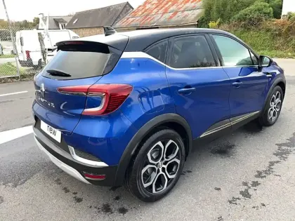 Photo 25 Renault Captur  mild hybrid 140