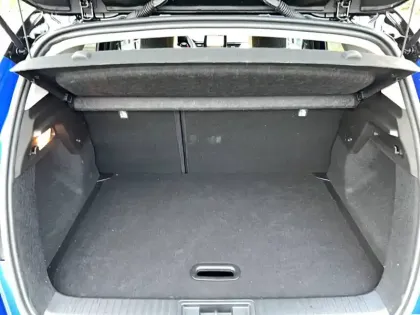 Photo 38 Renault Captur  mild hybrid 140