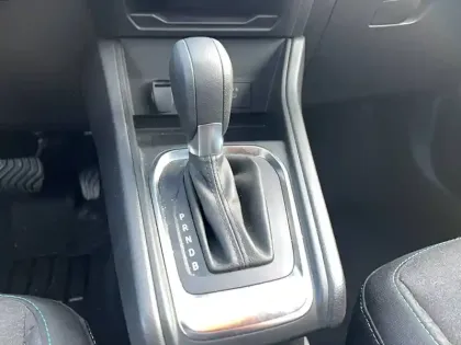 Photo 12 Renault Captur  mild hybrid 140