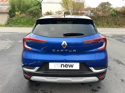 Photo 24 Renault Captur  mild hybrid 140