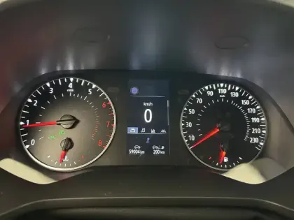 Photo 25 Renault Captur  TCe 90 - 21