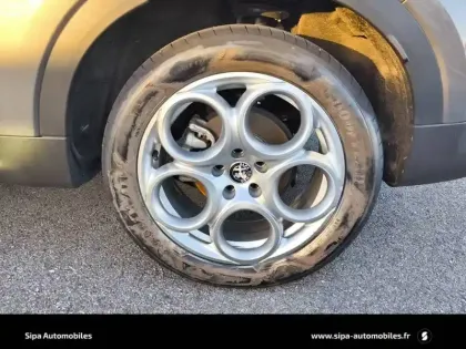 Photo 21 Alfa Romeo Tonale  1.5 Hybrid 130 ch TCT7