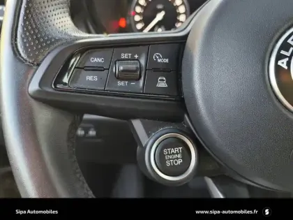 Photo 15 Alfa Romeo Tonale  1.5 Hybrid 130 ch TCT7