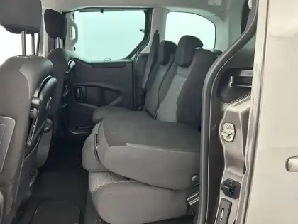 Photo 55 Citroën Berlingo E- Multispace Taille M