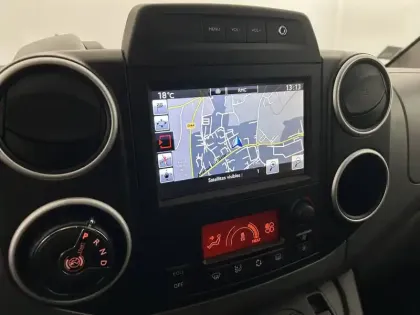 Photo 52 Citroën Berlingo E- Multispace Taille M