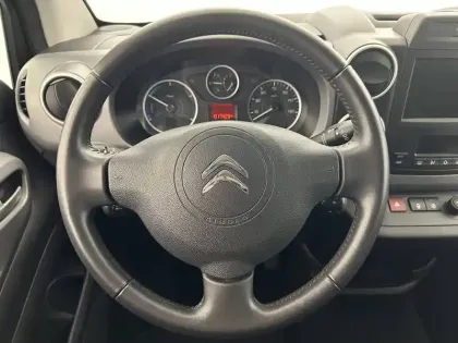 Photo 43 Citroën Berlingo E- Multispace Taille M