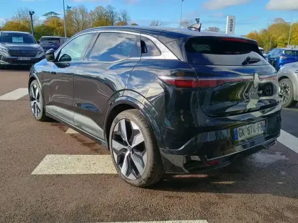 Photo 1 Renault Megane  E-Tech EV60 220 ch super charge