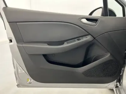 Photo 10 Renault Clio  TCe 90