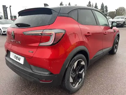 Photo 4 Renault Captur  E-Tech full hybrid 145 ch