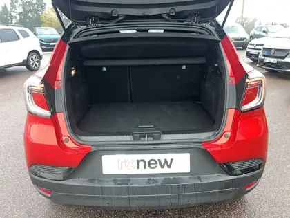 Photo 17 Renault Captur  E-Tech full hybrid 145 ch