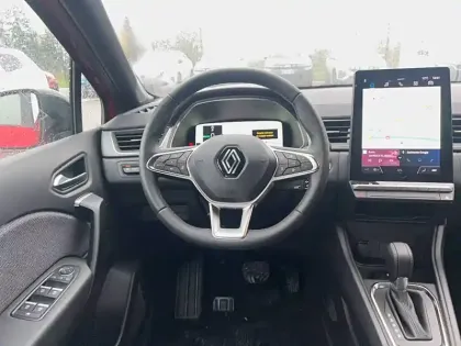 Photo 23 Renault Captur  E-Tech full hybrid 145 ch