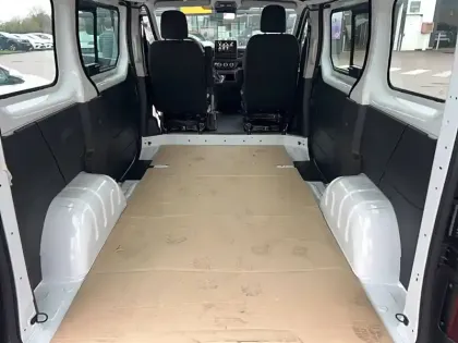 Photo 52 Renault Trafic  FGN L1H1 2T8 BLUE DCI 150 EDC GSR2