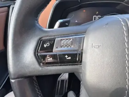 Photo 14 DS Ds 7 DS7 Crossback PureTech 180 EAT8