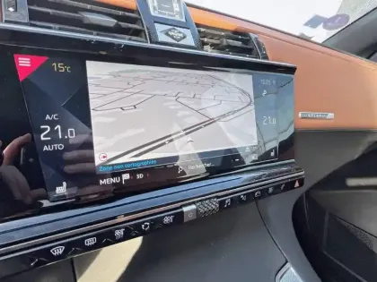 Photo 21 DS Ds 7 DS7 Crossback PureTech 180 EAT8