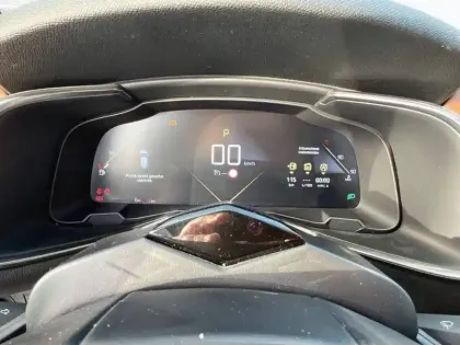 Photo 9 DS Ds 7 DS7 Crossback PureTech 180 EAT8