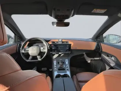 Photo 7 DS Ds 7 DS7 Crossback PureTech 180 EAT8