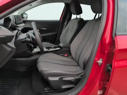 Photo 10 Peugeot 208  Hybrid 110 e-DCS6