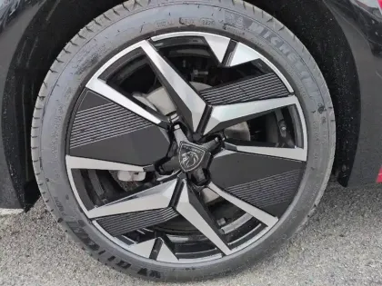 Photo 12 Peugeot 208  Hybrid 110 e-DCS6