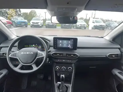 Photo 9 Dacia Jogger  Hybrid 140 7 places GSR2