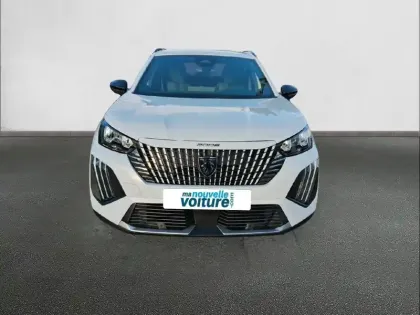 Photo 1 Peugeot 2008  Hybrid 145 e-DCS6