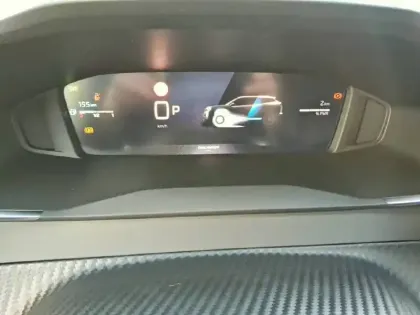 Photo 40 Peugeot 2008  Hybrid 145 e-DCS6