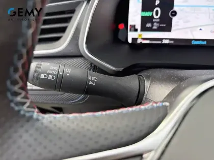 Photo 24 Renault Captur  E-Tech full hybrid 145 ch