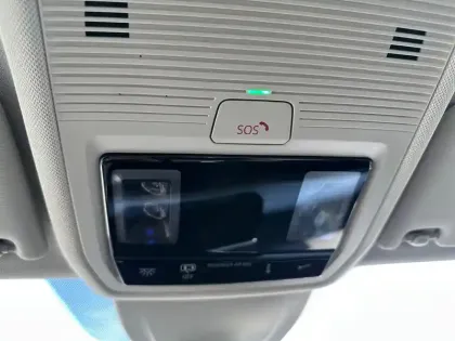 Photo 38 Volkswagen Golf  1.0 eTSI OPF 110 DSG7