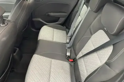 Photo 31 Renault Clio  E-Tech 140 - 21N