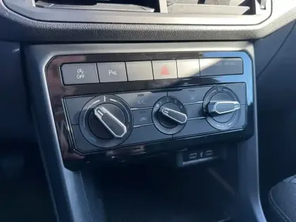 Photo 20 Volkswagen T-cross  1.0 TSI 115 Start/Stop DSG7