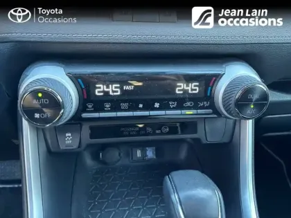 Photo 13 Toyota Rav4  Hybride 218 ch 2WD