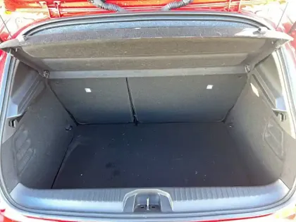 Photo 61 Renault Clio  E-Tech full hybrid 145