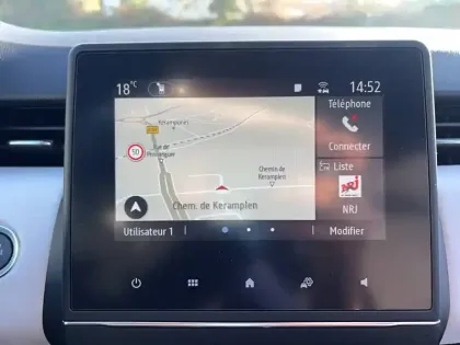 Photo 65 Renault Clio  E-Tech full hybrid 145