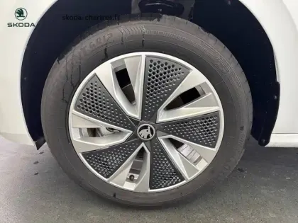 Photo 8 Skoda Kamiq  1.0 TSI Evo 2 116 ch BVM6