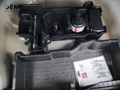 Photo 16 Peugeot 2008  PureTech 130 S&S BVM6