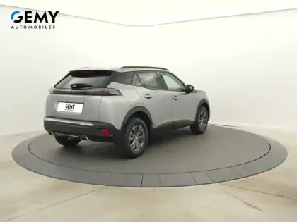 Photo 17 Peugeot 2008  PureTech 130 S&S BVM6