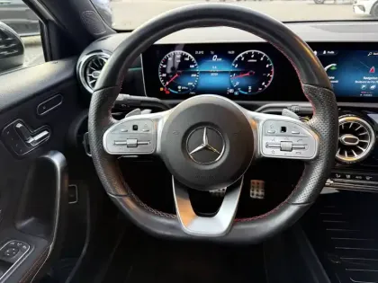 Photo 14 Mercedes Classe A  200 7G-DCT