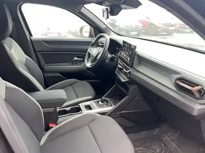 Photo 13 Dacia Duster  Hybrid 140