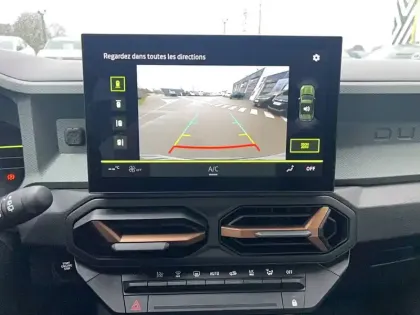 Photo 19 Dacia Duster  Hybrid 140