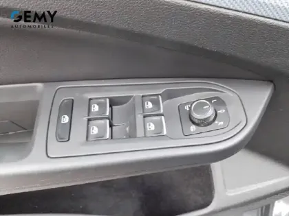 Photo 37 Volkswagen Golf  2.0 TDI SCR 150 DSG7