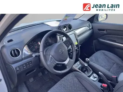 Photo 10 Suzuki Vitara  1.4 Boosterjet AllGrip Hybrid