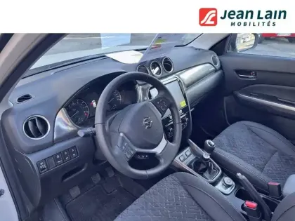 Photo 29 Suzuki Vitara  1.4 Boosterjet AllGrip Hybrid