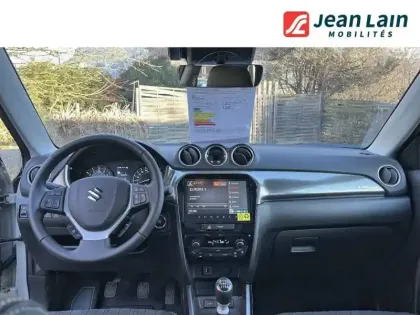 Photo 32 Suzuki Vitara  1.4 Boosterjet AllGrip Hybrid