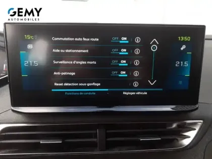 Photo 17 Peugeot 3008  Hybrid 225 e-EAT8