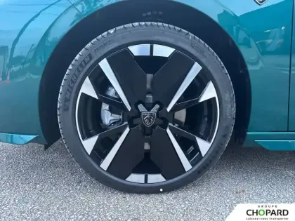 Photo 11 Peugeot 308  Hybrid 145 e-DCS6