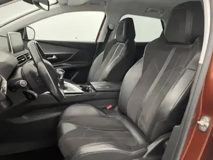 Photo 13 Peugeot 3008  1.2 Puretech 130ch S&S BVM6