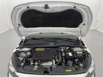 Photo 19 Peugeot 208  BLUEHDI 100 S&S BVM6